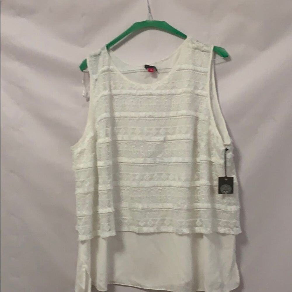 NWT VINCE CAMUTO WHITE LACE DETAILS TOP SZ 3X